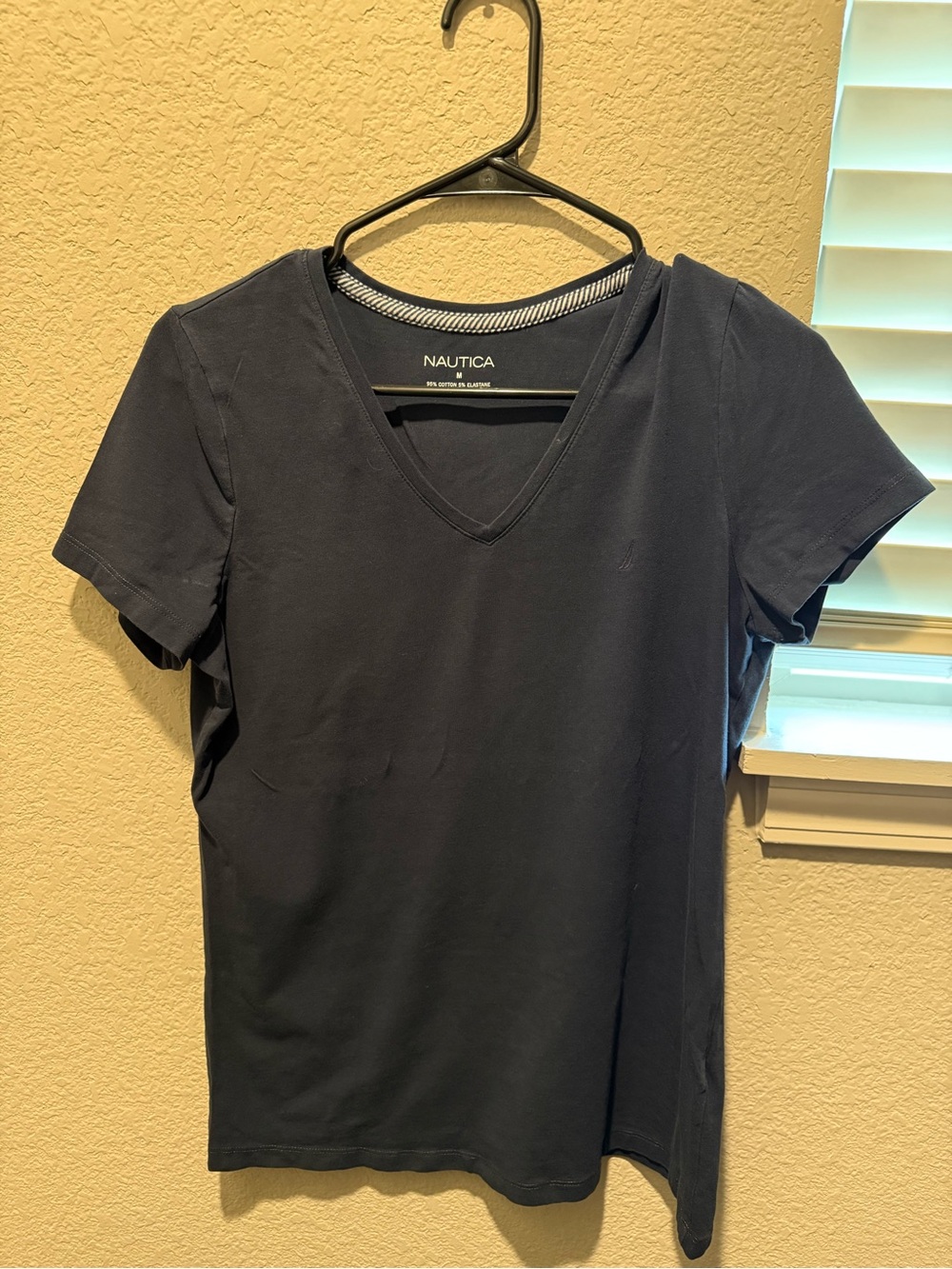 Nautica Short-Sleeve V-Neck Tee in Navy Blue